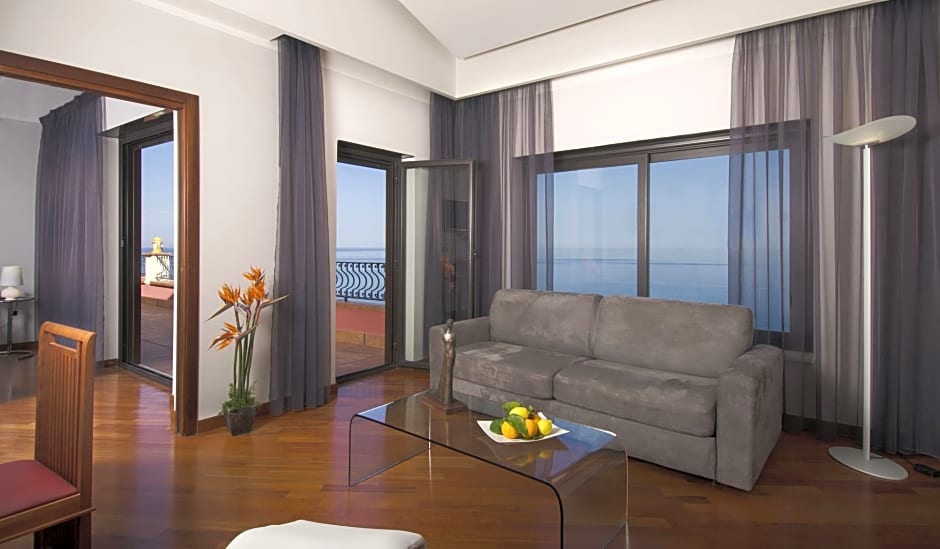 Baia Taormina Hotel