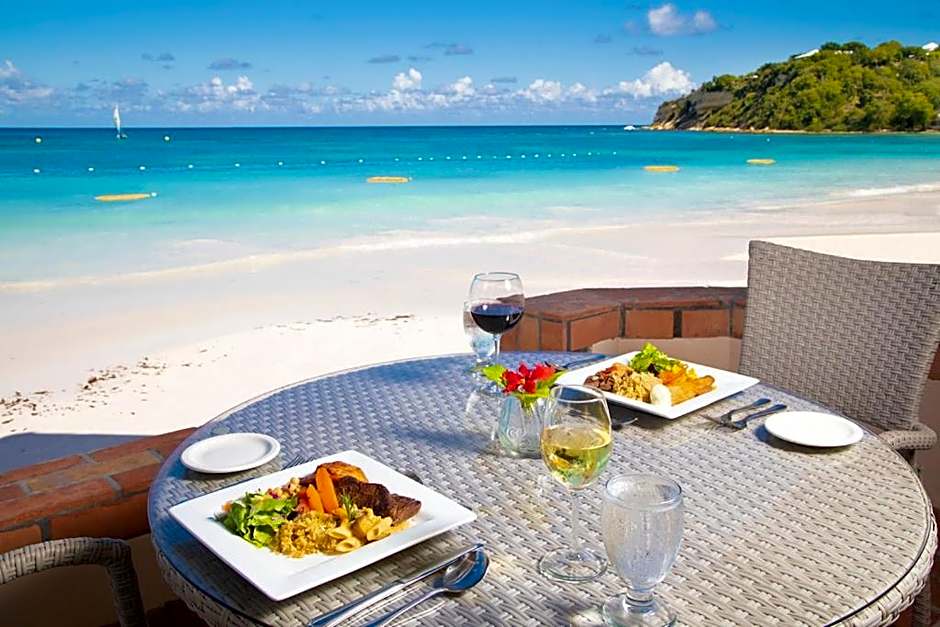 Pineapple Beach Club - All Inclusive - Adults Only