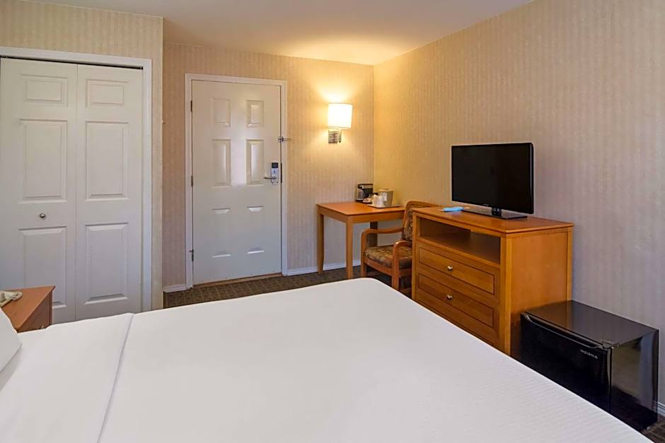 SureStay Hotel by Best Western North Vancouver Capilano