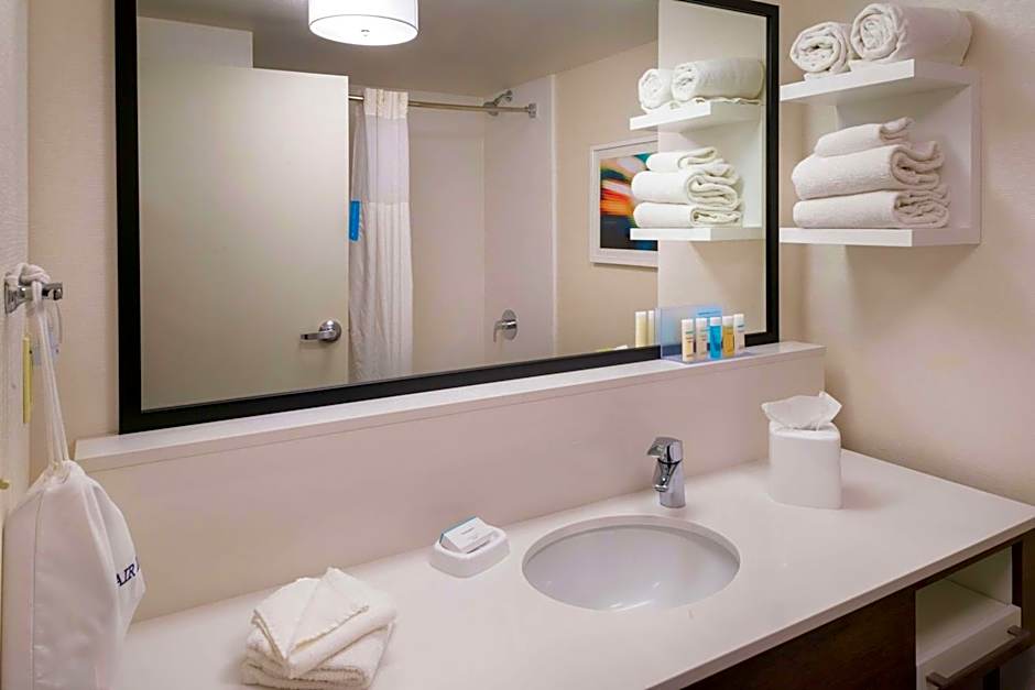 Hampton Inn By Hilton & Suites Carson City
