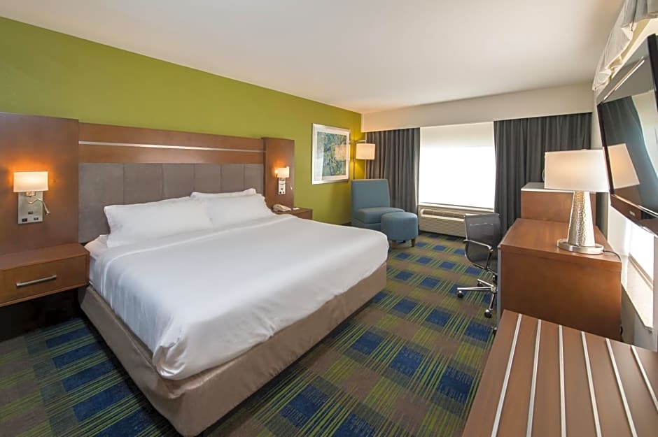 Holiday Inn Express Hotel & Suites Clifton Park, an IHG Hotel