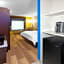 Holiday Inn Express Hotel & Suites Woodhaven By IHG