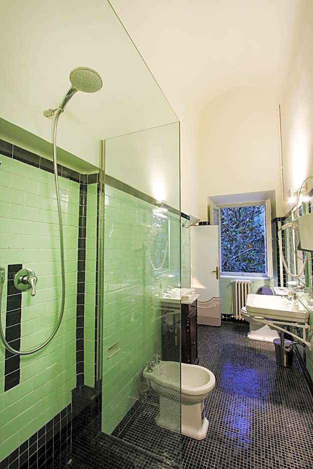Villa Alta - Residenza d'epoca con piscina