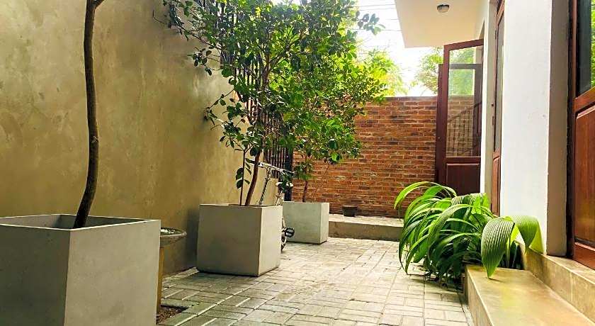 Summer Side Residence