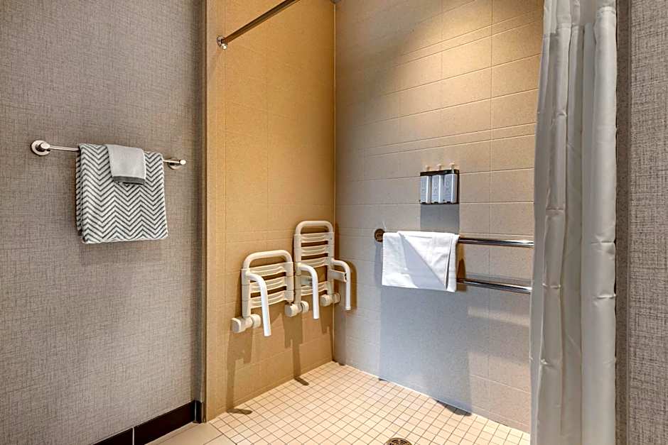 Cambria Hotel Madison East