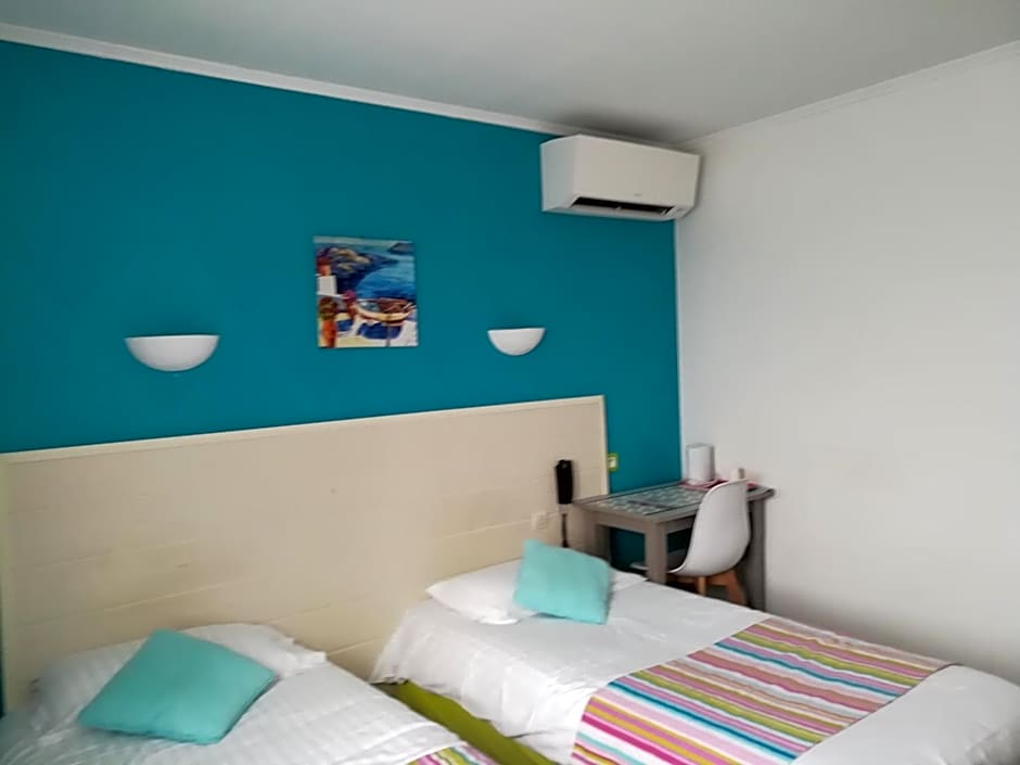 Contact Hôtel du Relais Thouars