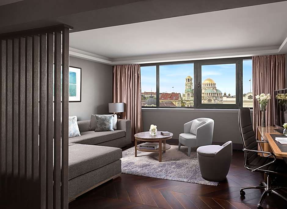 Photo 1 of 6 of 1 Bedroom Suite, Cathedral View
