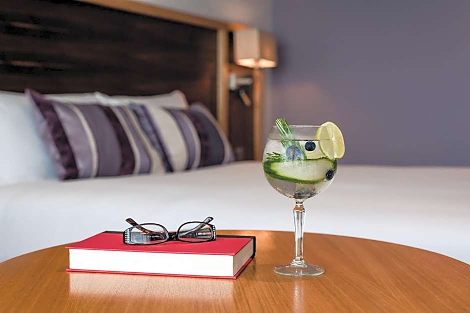 Aspect Hotel Park West