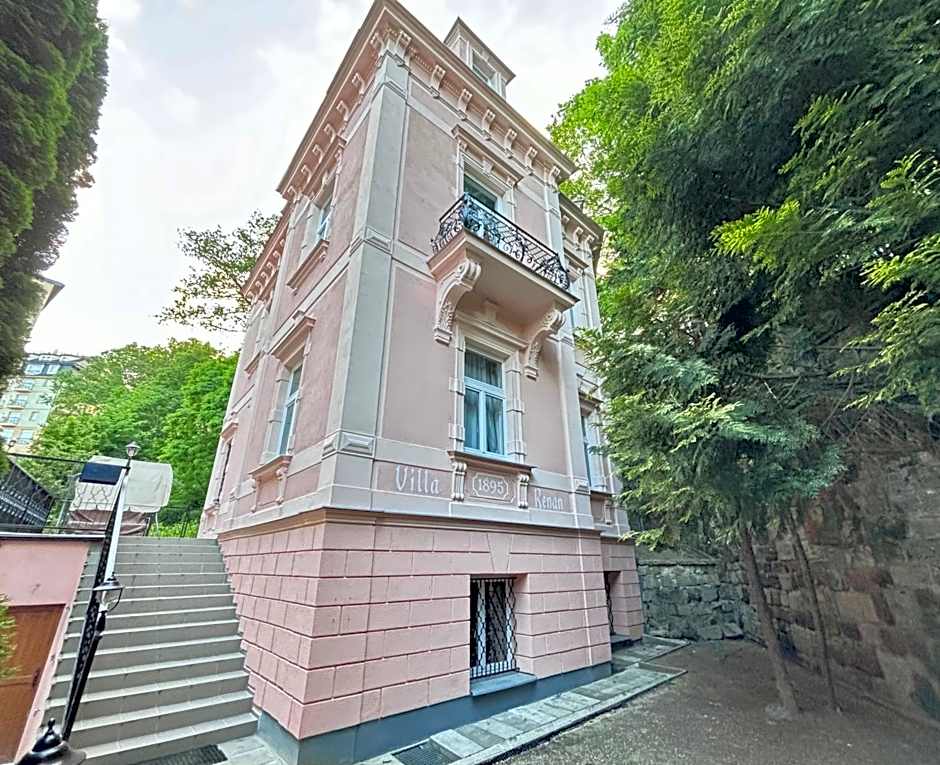 KRTEK , 2 Beds, Theme Room, Free Parking