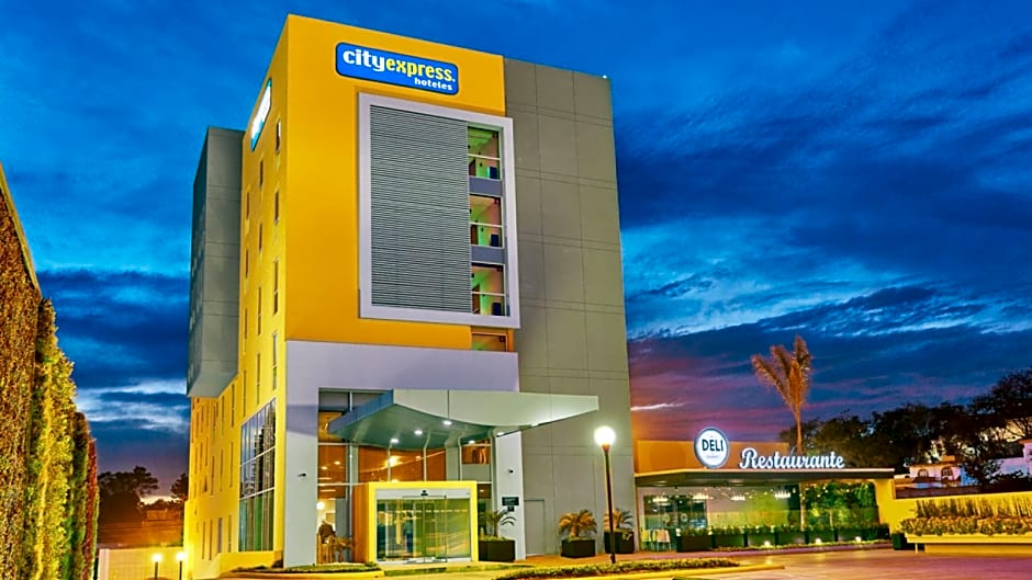 City Express by Marriott Guadalajara Aeropuerto