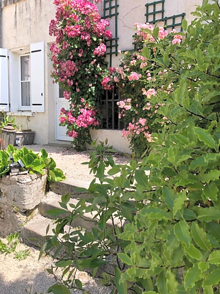 Les Troglos De La Tufolière – Rochecorbon, TN