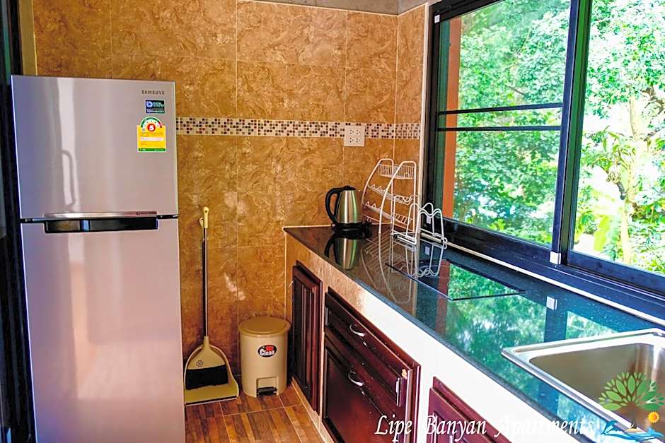 Lipe Banyan Apartments