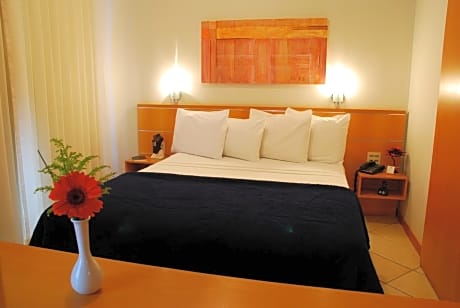 Superior Room with 1 Double Bed