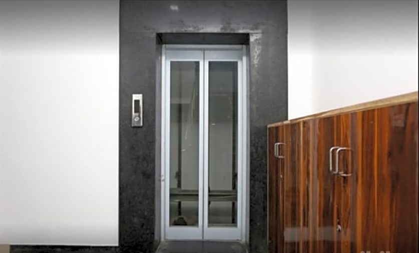 WHITE OAK HOTEL AND RESTAURANTS