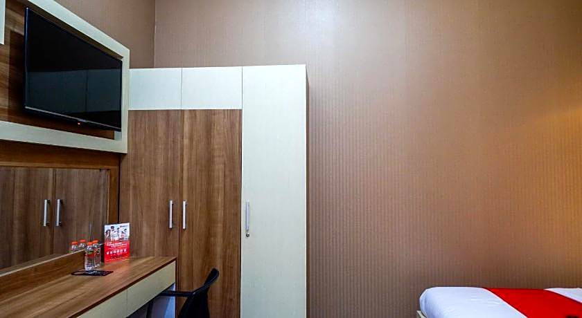 RedDoorz near Simpang Tujuh Kudus