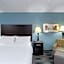 Holiday Inn Express Forsyth By IHG