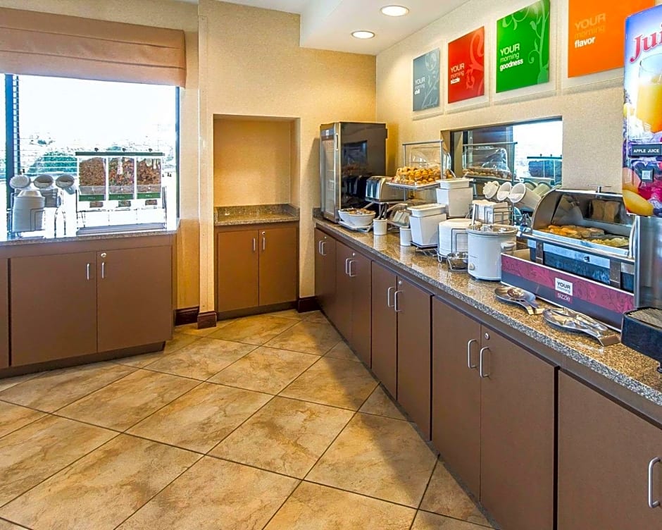 Comfort Suites Kodak Sevierville