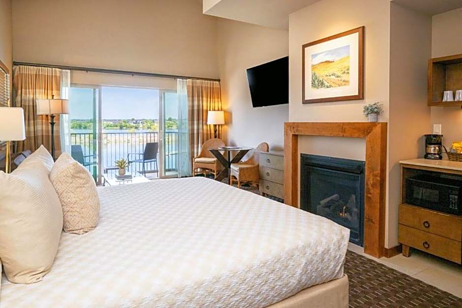 The Lodge at Columbia Point