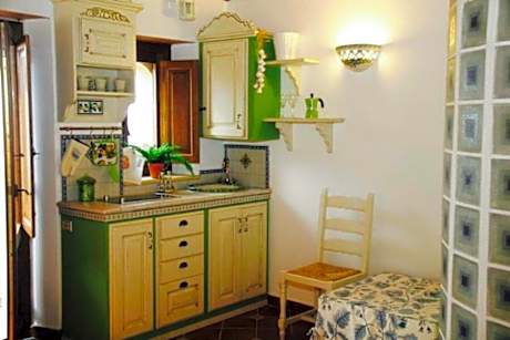 Standard Triple Room with Sea View