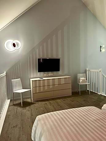 Duplex Quadruple Room