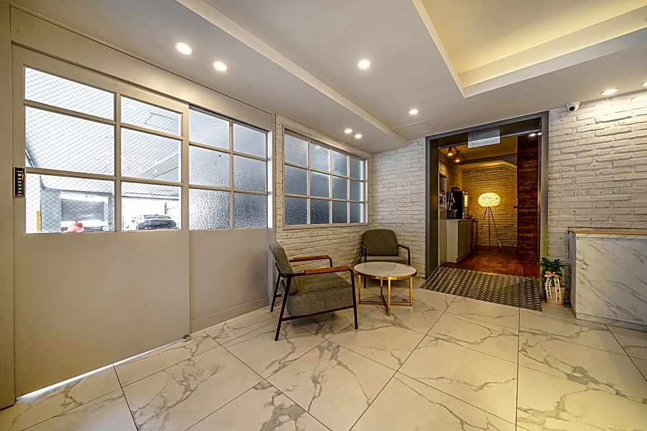 Busan Gwangalli Beach Hotel THE M