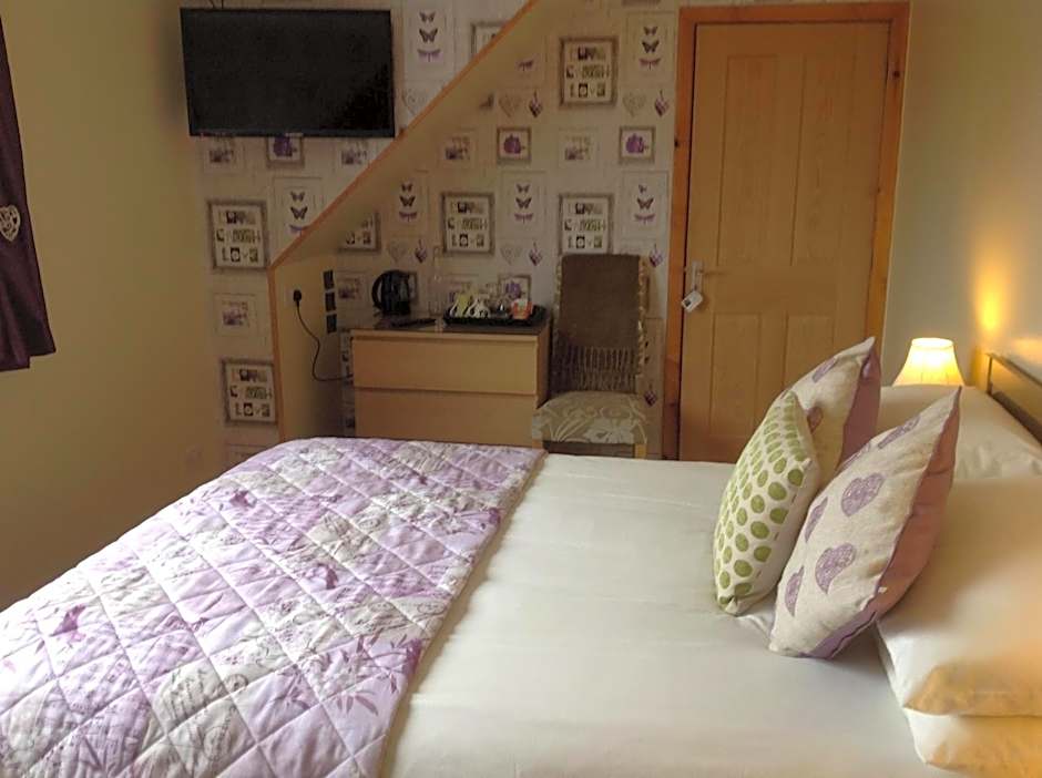 Dunroamin Bed and Breakfast