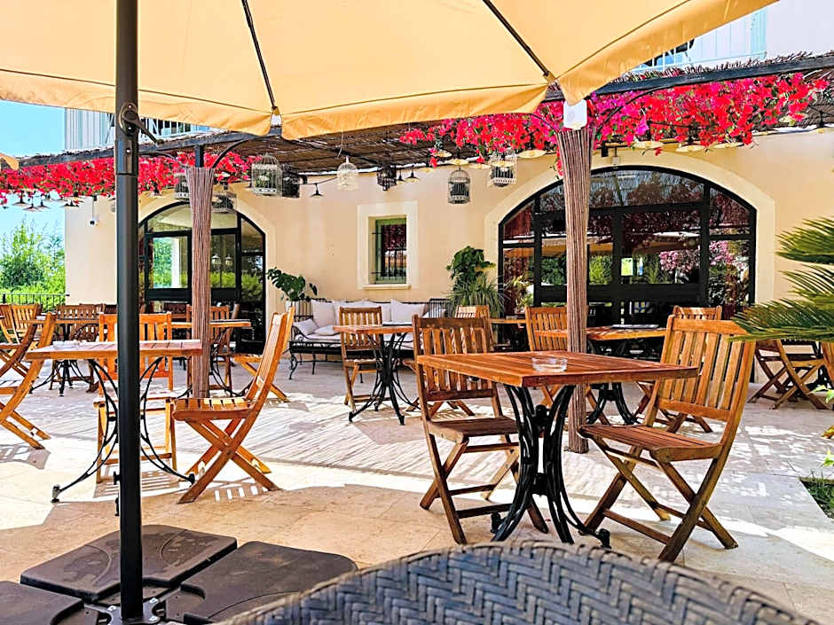 CÉRÈS - Boutique-Hôtel & Spa - Élégance en Terre d'Uzès