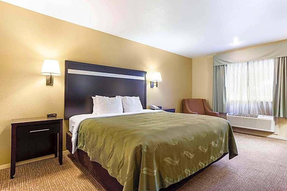 Quality Inn Airport