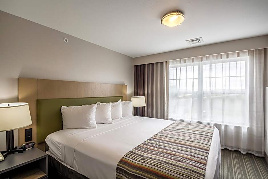 Country Inn & Suites by Radisson, Fond du Lac, WI