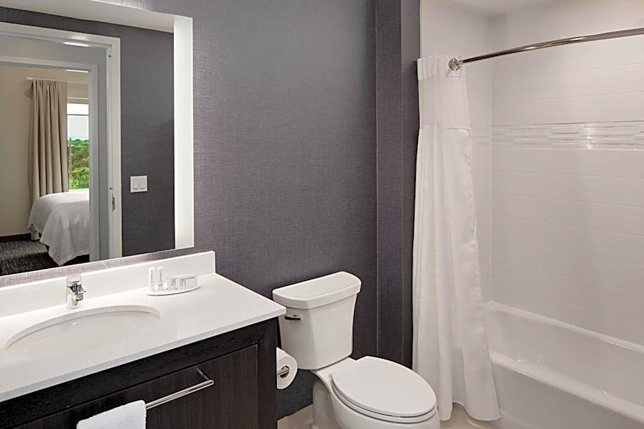 Residence Inn by Marriott Detroit Farmington Hills