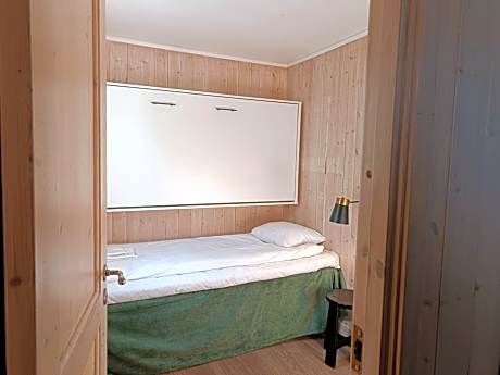 Arctic Cabin