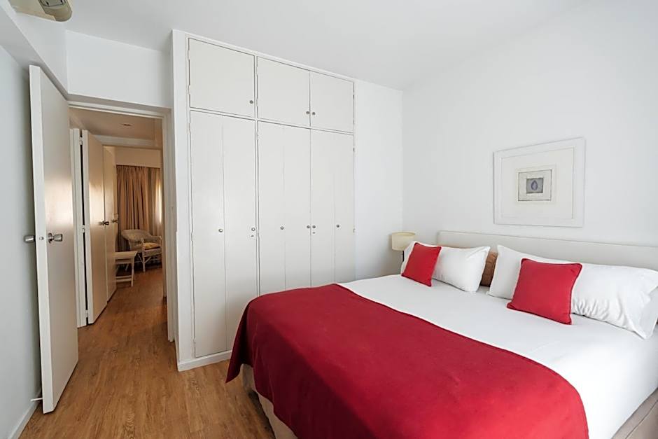 Loi Suites Esmeralda