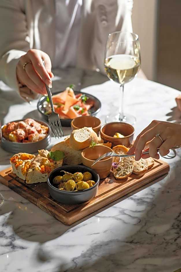 AC Hotel by Marriott Inverness