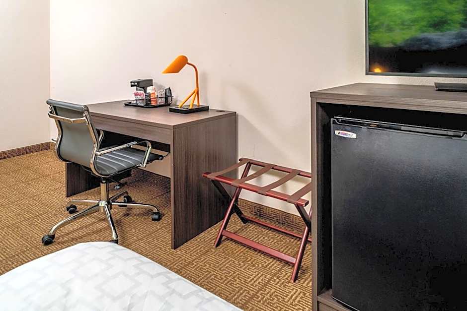 Clarion Pointe Beckley