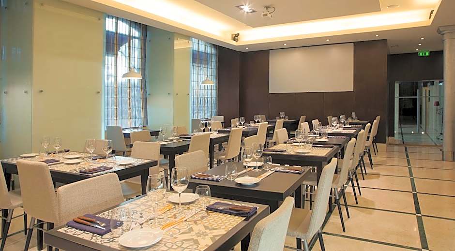 TURIM Restauradores Hotel