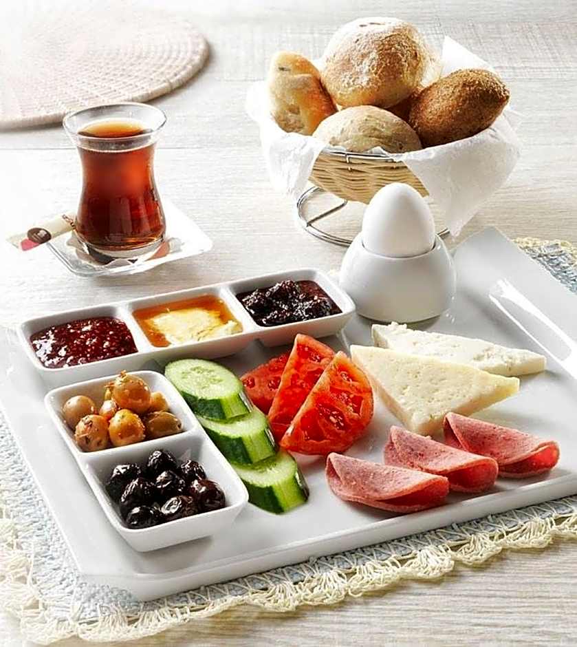 Maxwell Holiday Club