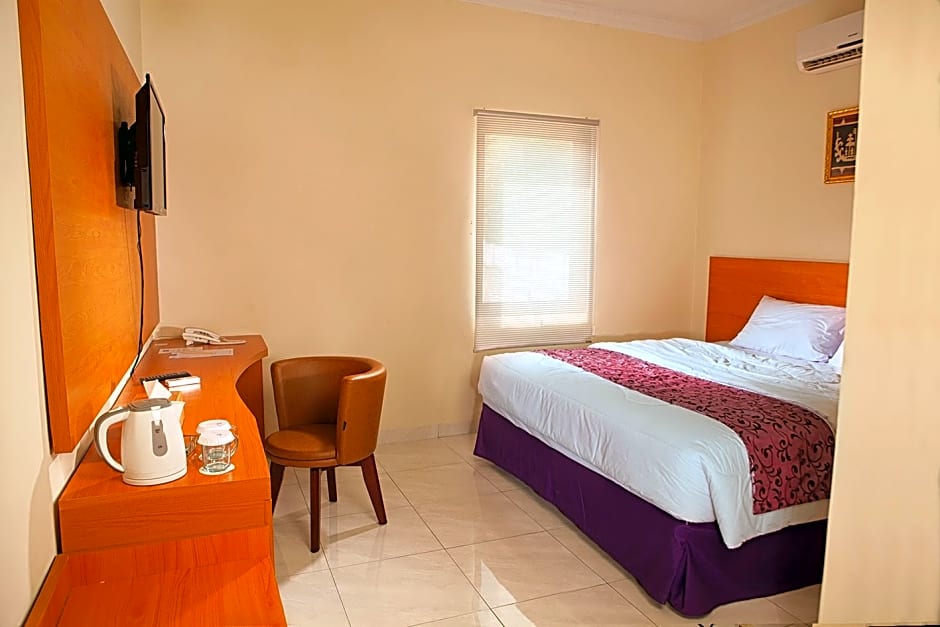 Krakatau Kahai Beach Hotel