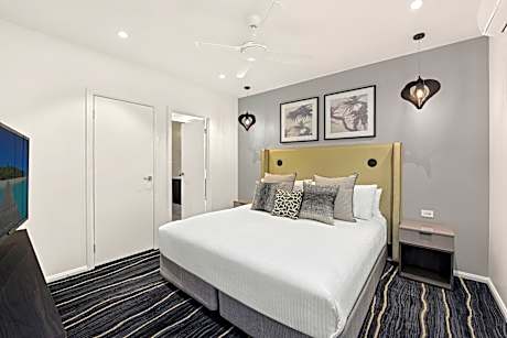 Four-Bedroom Presidential Suite