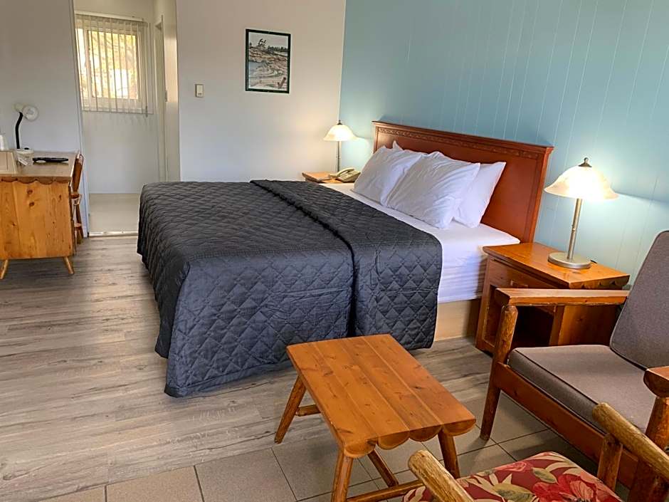 Town & Country Motel