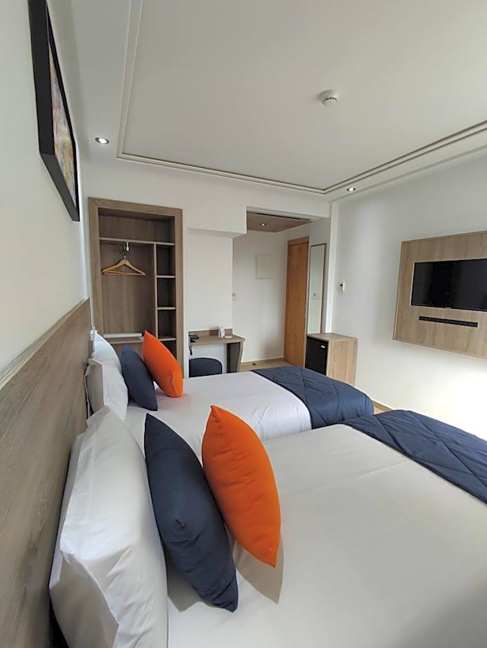 LOTUS HOTEL Casanearshore