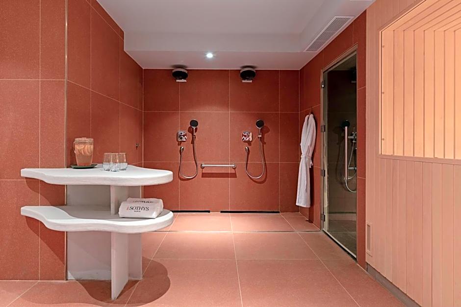 DoubleTree by Hilton Lyon Eurexpo