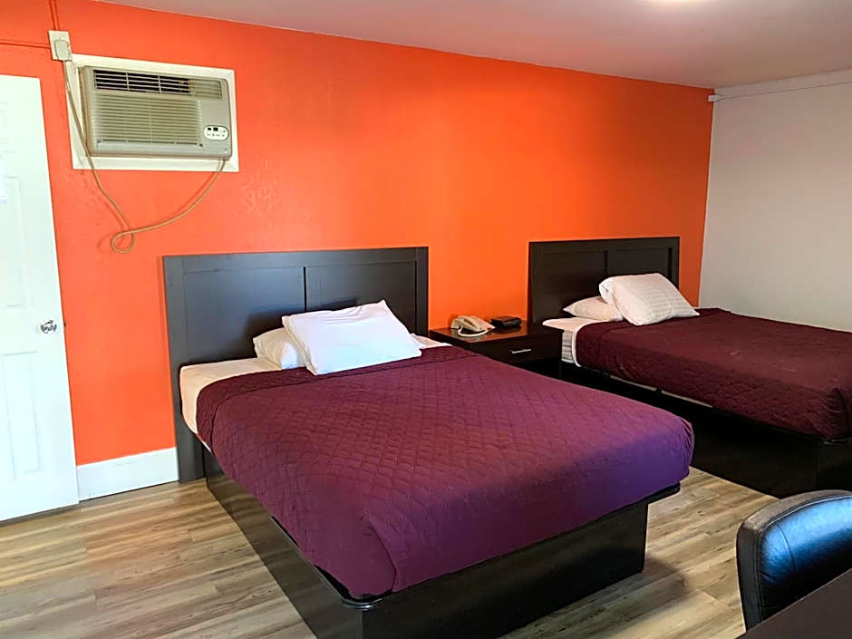 Whispering Pines Motel