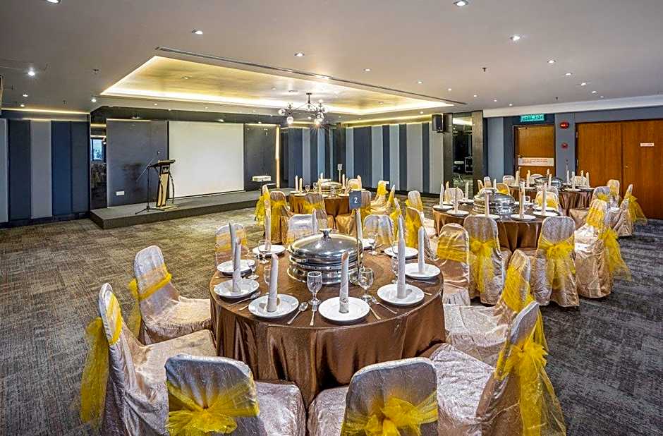 Crystal Crown Hotel, PJ