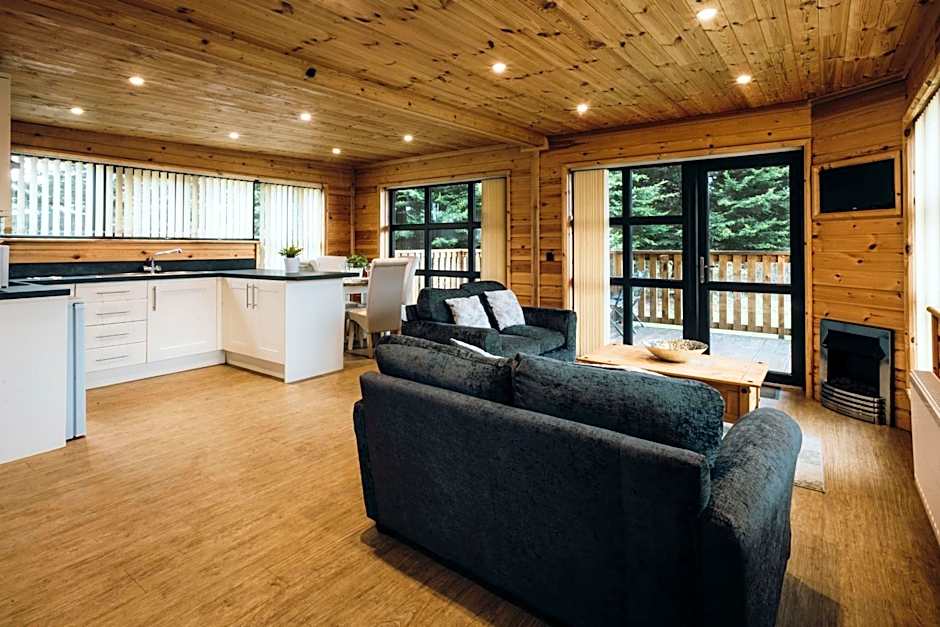 Woodlakes Park By Liv Retreats