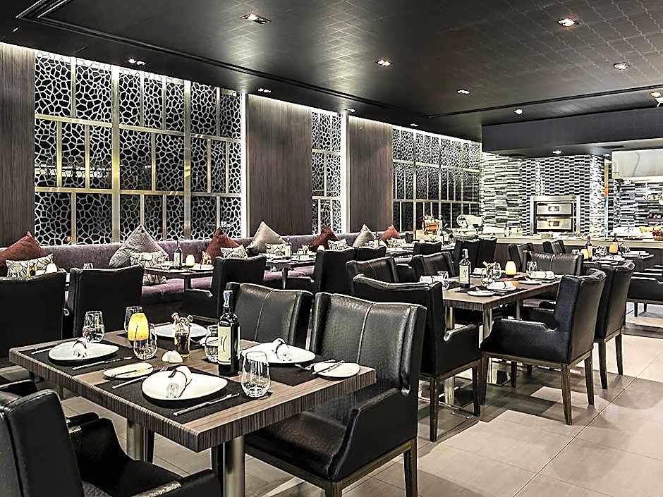 Novotel Bangkok Impact Hotel