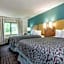 Days Inn by Wyndham Ashland
