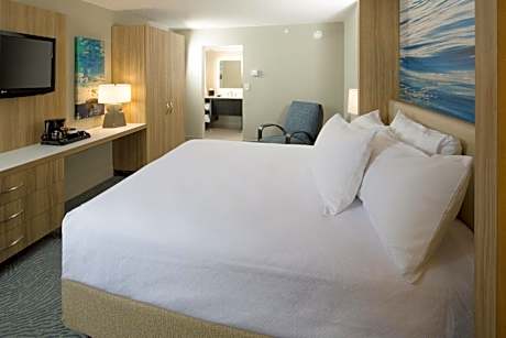 Standard King Room with Balcony