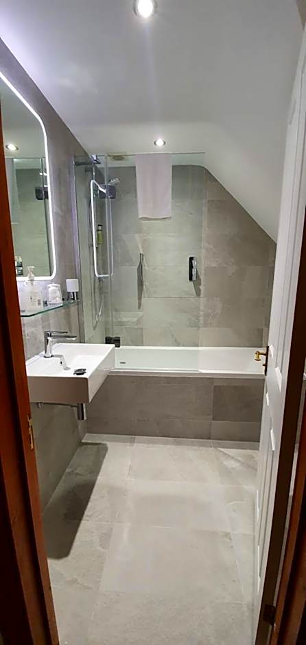 The Lawn Guest House