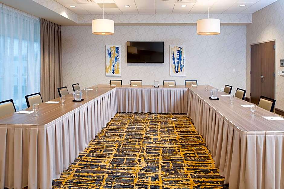 Hampton Inn By Hilton & Suites Grand Rapids Downtown