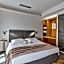 Naves Suites